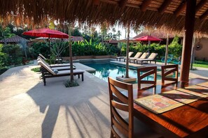 Pool - Luxurious Private Villa with Full Staff (Zihuatanejo)