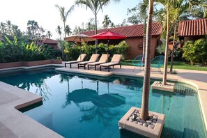 Pool - Luxurious Private Villa with Full Staff (Zihuatanejo)