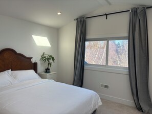 Comfort Double Room | Free WiFi - Comfortable Room in a Shared Home (Richmond)