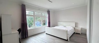 Comfortable Room in a Shared Home