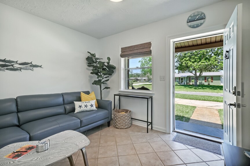 4br Walk To Beach W Ev | Good Morning Rentals - Jacksonville Beach, FL