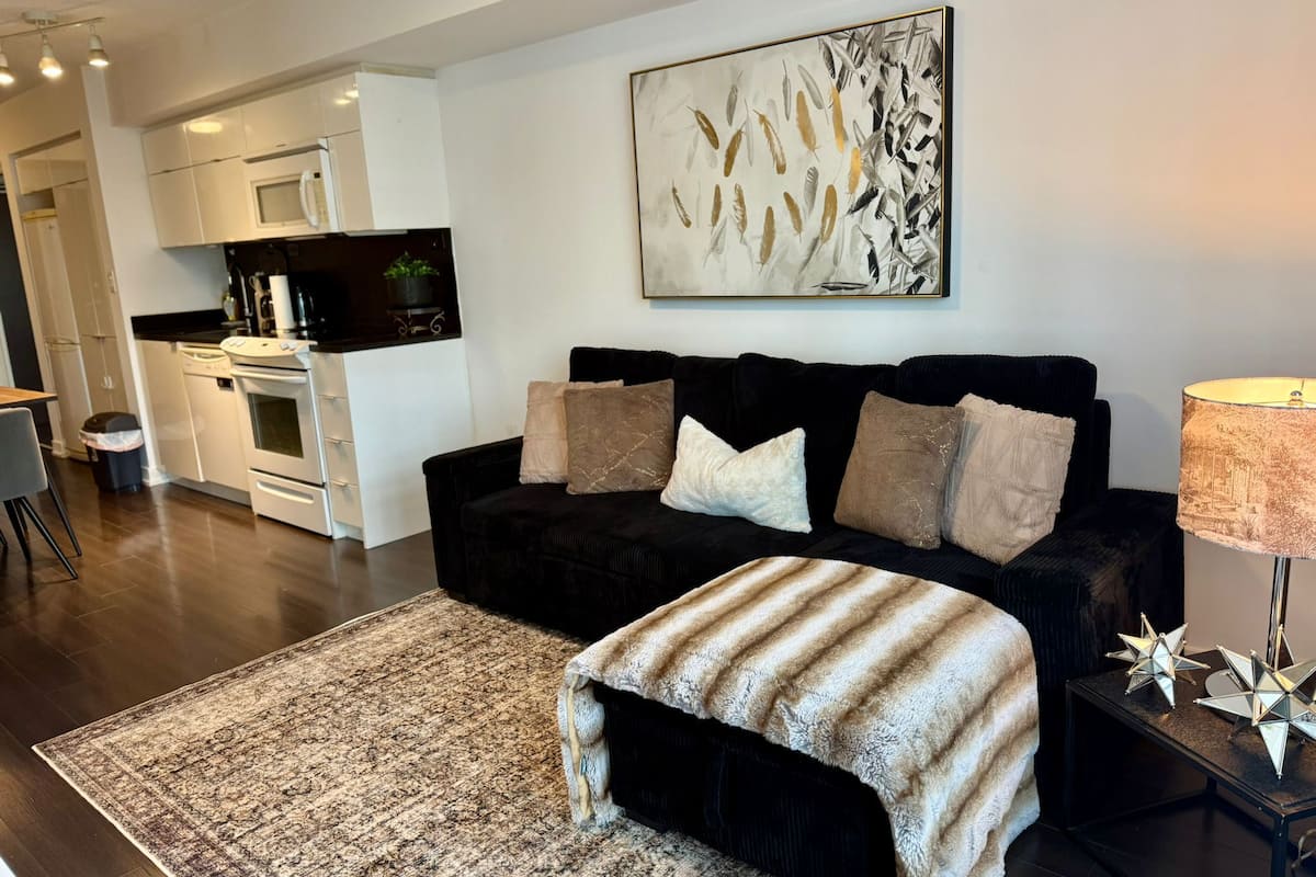 クラシック コンドミニアム | リビング エリア