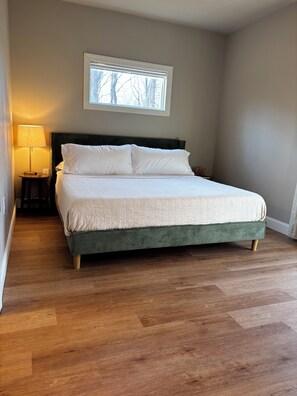 صورة غير مصنفة، 4 من 65، زرّ