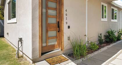 Spacious and private 1-bedroom guesthouse, located near UC Davis Health