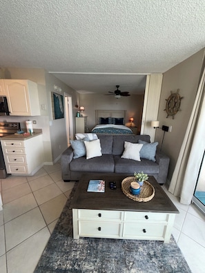 1 bedroom, iron/ironing board, Internet, bed sheets