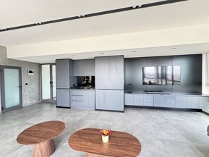 Interior - 2 bedroom apartment by lusso homes  (Accra)