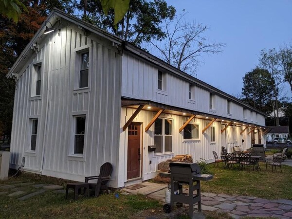 Hay Loft Apartment In Barn - Goshen - State of New York
