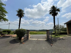 Property grounds - CHEZ FILE - SEMEACQ-BLACHON (SEMEACQ-BLACHON)