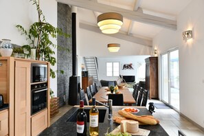 Dining - AMATXI BAITA - URT - Gîte (URT)