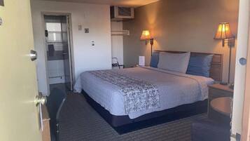 Superior Single Room | Laptop workspace, blackout drapes, iron/ironing board, free WiFi