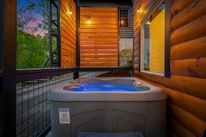 Terrace/patio - 6BR Smoky Mtn · Indoor Pool · Hot Tub · Dollywood (Sevierville)