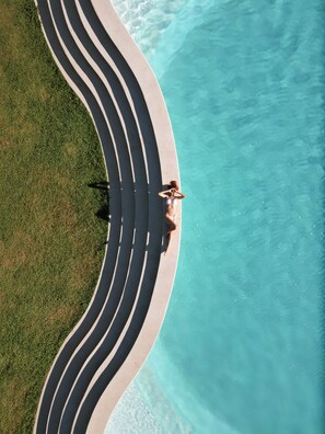 Outdoor pool - Mayto Astrological Park (Mayto)