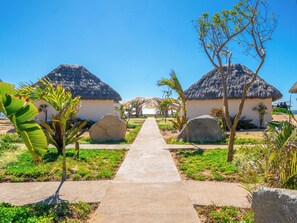 Imagen sin descripción, 2 de 16, botón