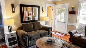 Televisión y chimenea