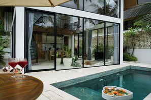 Outdoor pool - Ubud Dzen Villas (Ubud)