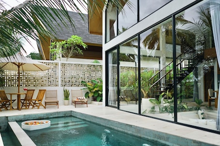 Outdoor pool. Ubud Dzen Villas