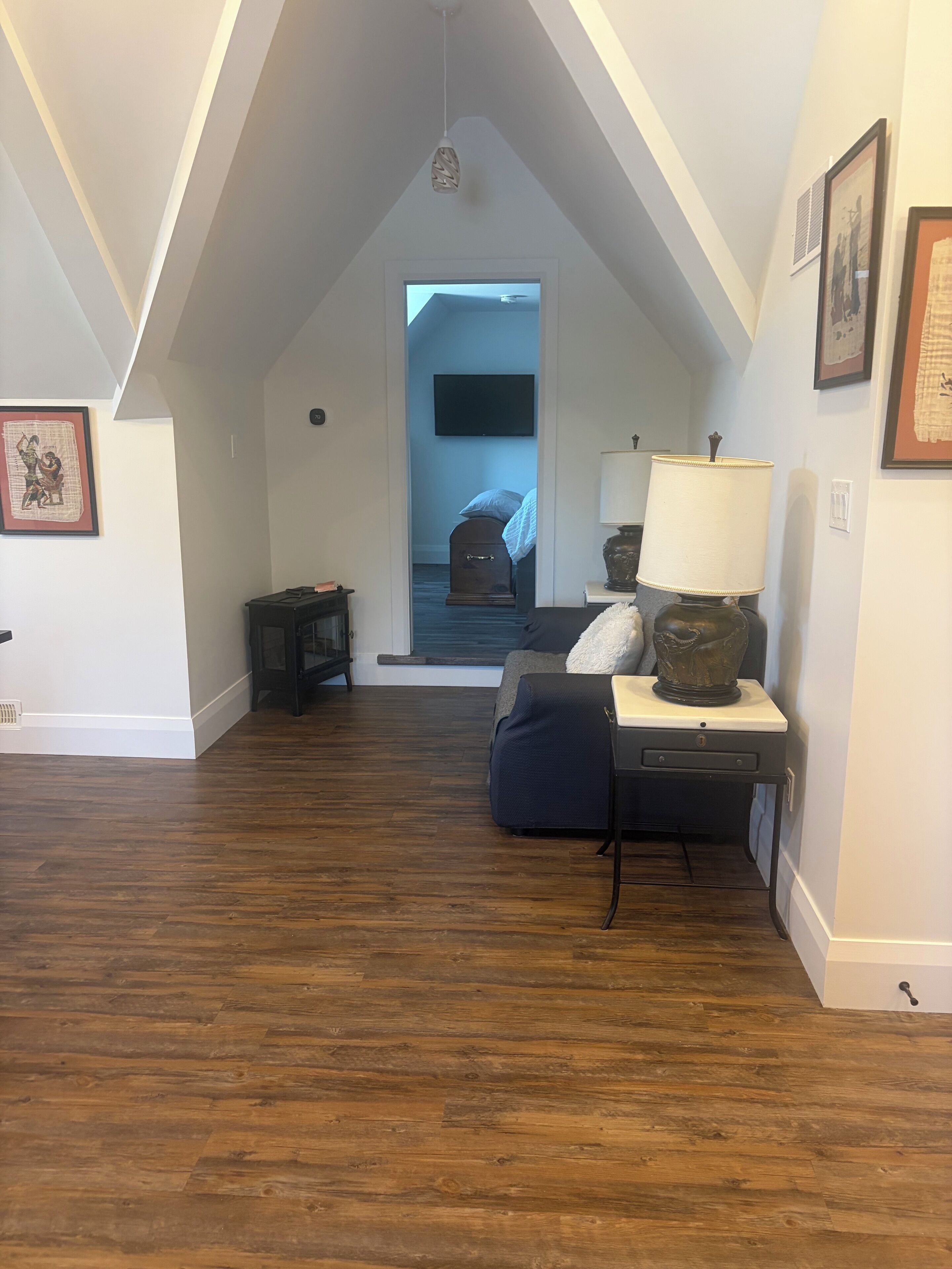 Newly Renovated 1 Bedroom Apartment In Alton, Ontario - Orangeville