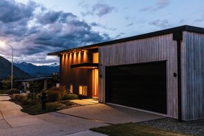 บริเวณภายนอก