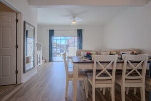 Dining - Spacious 3BR Townhome with Private Pool in Bella Vida, Kissimmee (Kissimmee)