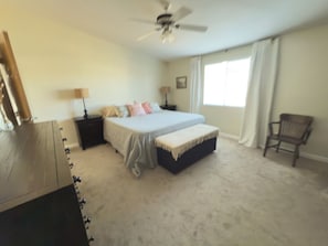 3 bedrooms, desk, iron/ironing board, free WiFi - Peaceful Prescott Getaway Lake Views Near Watson & Willow Lake (Prescott)