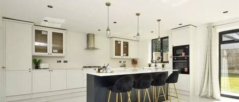 House, Multiple Bedrooms | Interior