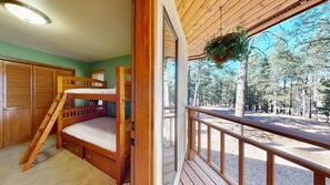 Room - Hot Tub | Fire Pit | Steam Shower | Pine Haven (Angel Fire)