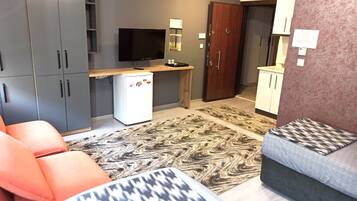 エコノミー スタジオ | アイロン / アイロン台、WiFi (無料)