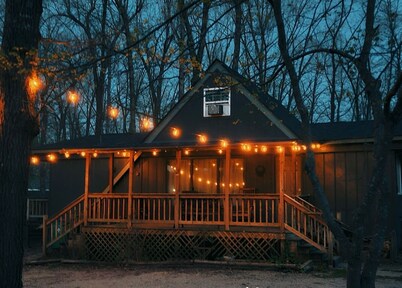 Cozy 3 bedroom/2Full Bath-Perfect Fisherman's Cabin