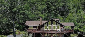 Mountain Sunrise - Great Views, Hot Tub, and Game Tables on Sugar Mtn.