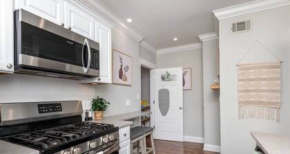 City Haven - Downtown Greenville on Main Floor