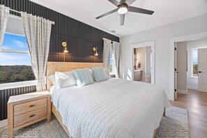 5 bedrooms, free WiFi, bed sheets - Private Pool! Rooftop Deck! Private path to Beach! (Baldwin County)