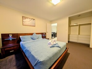 Strykejern/-brett, wi-fi og sengetøy