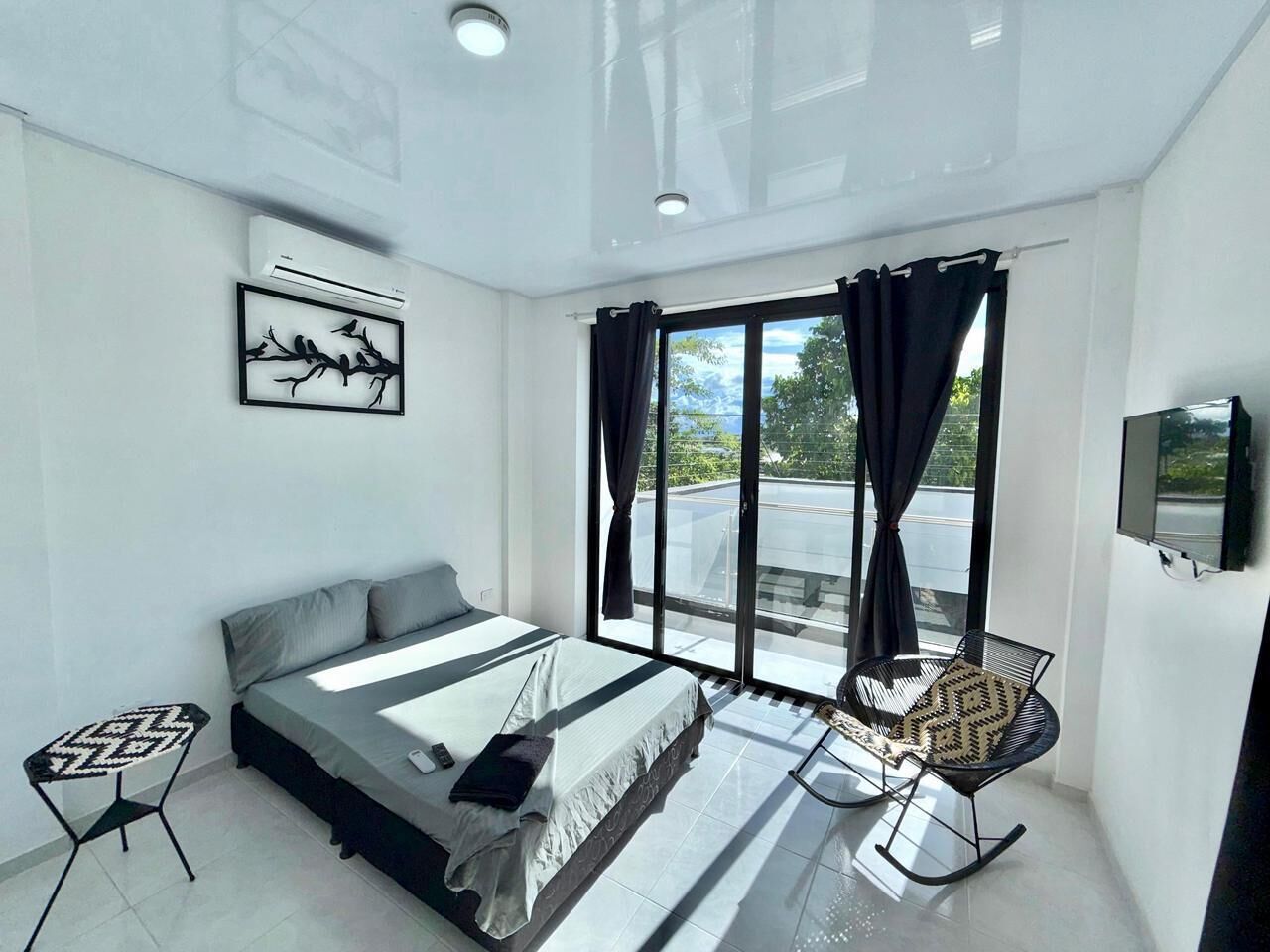 4 bedrooms, WiFi, bed sheets