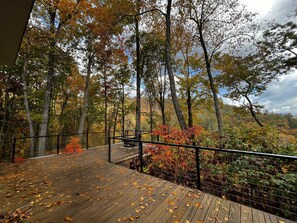 Terrace/patio - Wrigs Ridge | Tiny Cabin w/ Views & Creek Sound (Robbinsville)