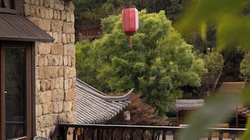 غرفة رومانسية مزدوجة - منظر للبحيرة | شرفة/رواق