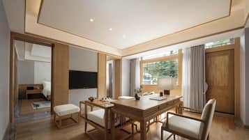 Signature Suite, Hill View | Living room