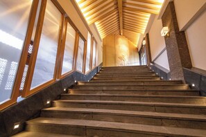 Lobby - GF Healing Hotel & Resort (Lijiang)