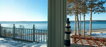 Private Oceanfront Oasis 4-bedroom house in Brooklin perfect for your getaway