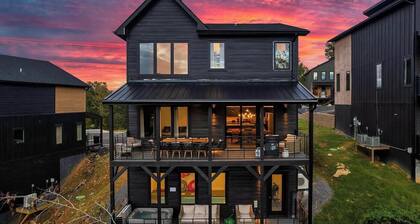 Cabin with Indoor Pool, Golf Sim, Theater, Hot Tub, Massage Chair and EV Charger