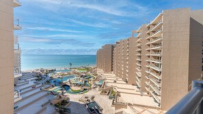 Property grounds - Las Palomas Phase 1 Rubi 707 Exceptional OceanView 1BR 1BA Unit. (Puerto Peñasco)