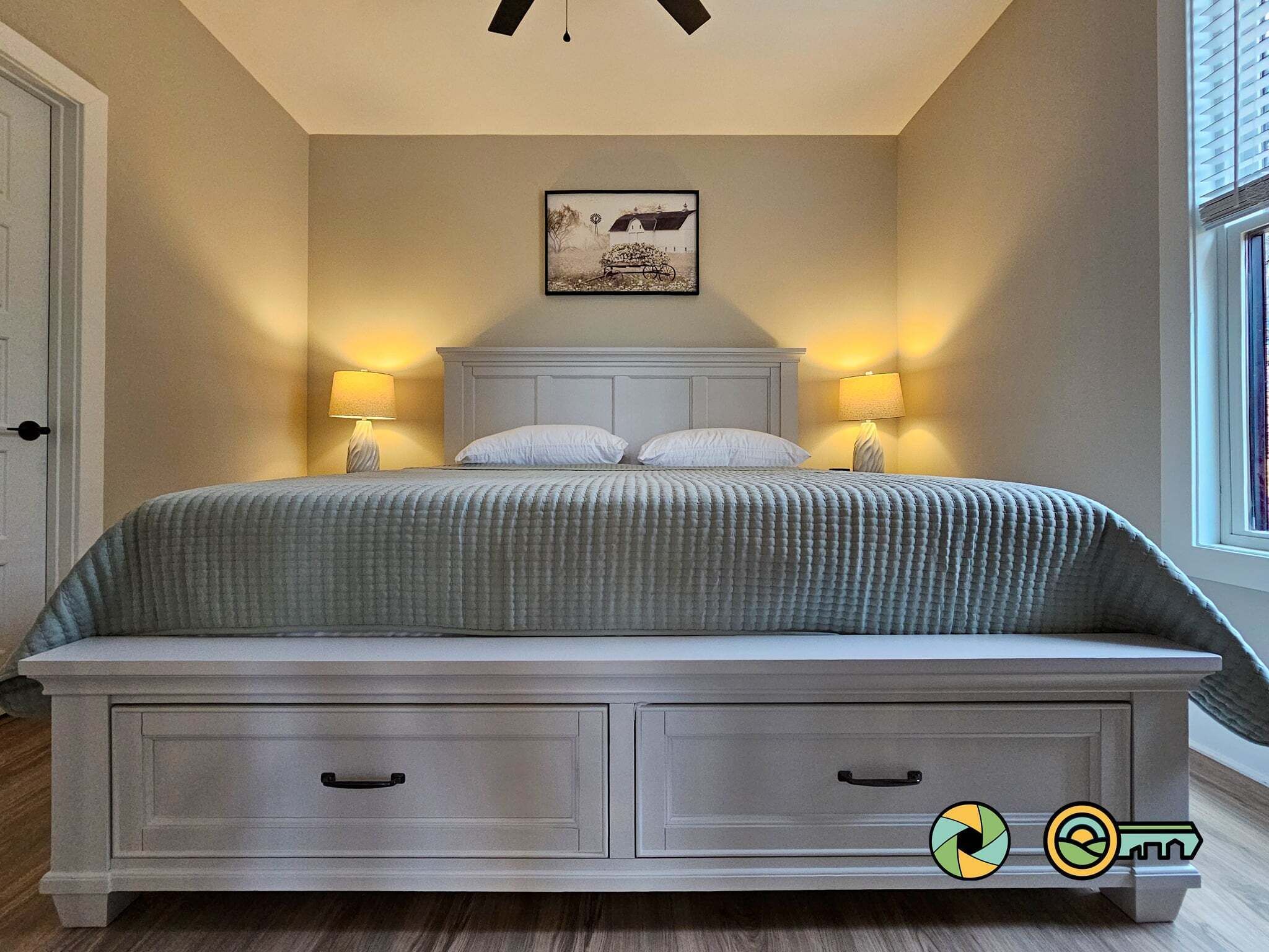 4 bedrooms, iron/ironing board, free WiFi, bed sheets