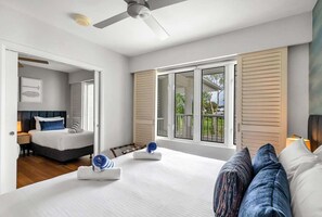 3 Schlafzimmer, Schreibtisch, Bügeleisen/Bügelbrett, WLAN