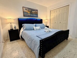 3 Schlafzimmer, Bügeleisen/Bügelbrett, WLAN, Bettwäsche