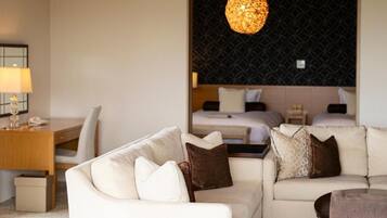 Executive Suite | Interior