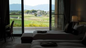 Phòng Suite Executive | Quang cảnh núi