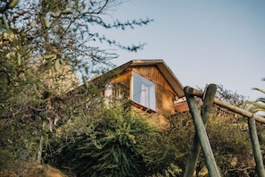 Chalet superior, 2 habitaciones, vista al jardín | Exterior