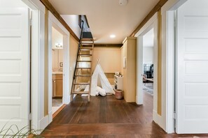 3 bedrooms, WiFi