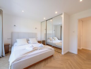 2 Schlafzimmer, Bügeleisen/Bügelbrett, WLAN, Bettwäsche