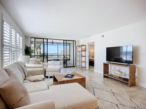 Botó d’imatge sense classificar, 2 de 35