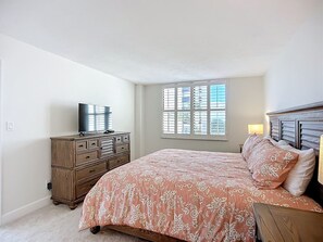 Fer et planche à repasser, Wi-Fi, draps fournis